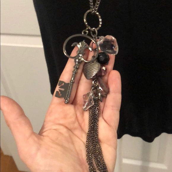 NWOT Express Key Charm Necklace - Picture 5 of 8
